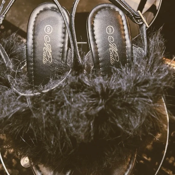 Platform Feather Heels | Mata X Dolls Kill | SIZE 9 - Picture 6 of 6